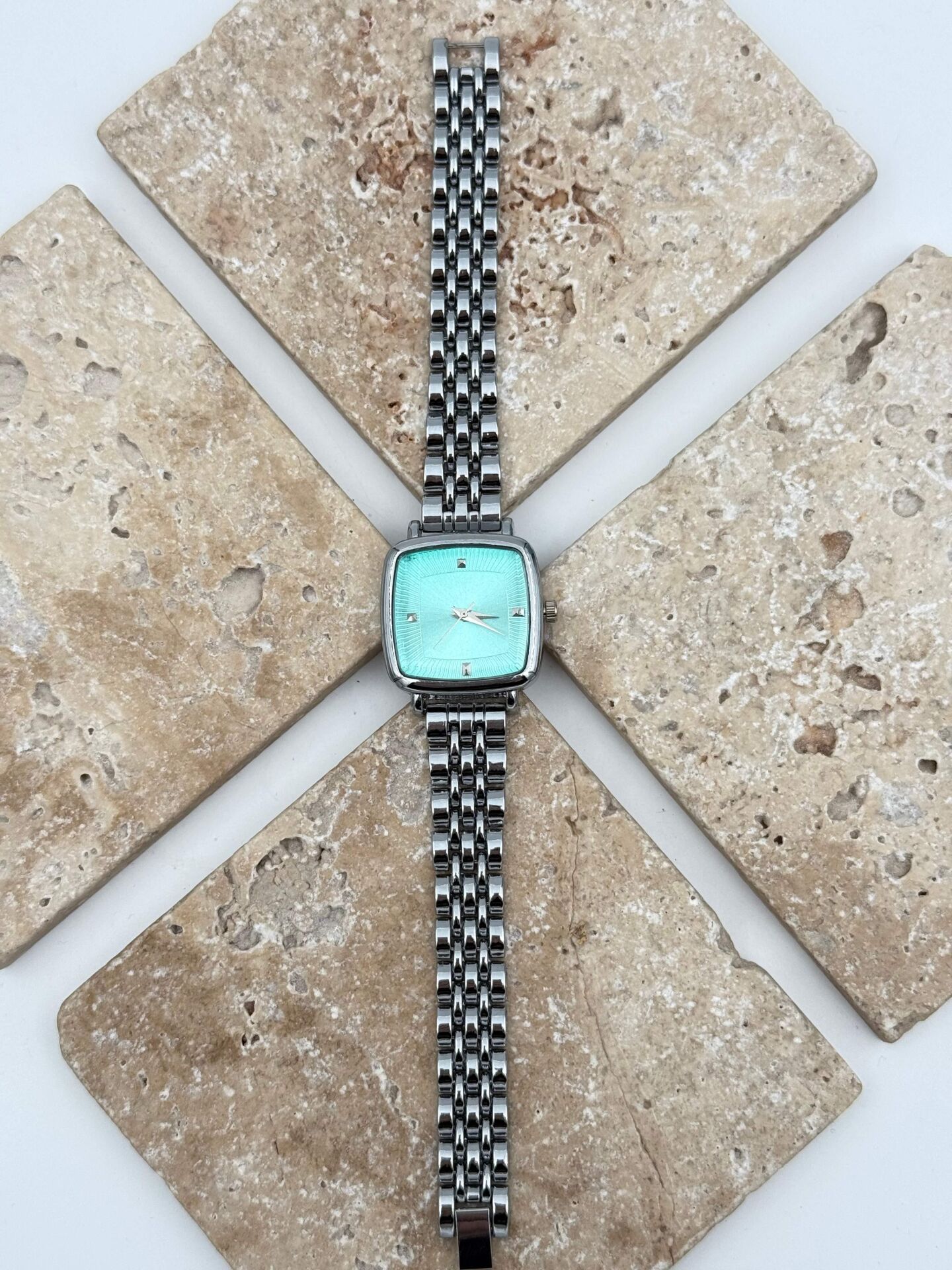 Çelik Kadın Saat // SAAT-520