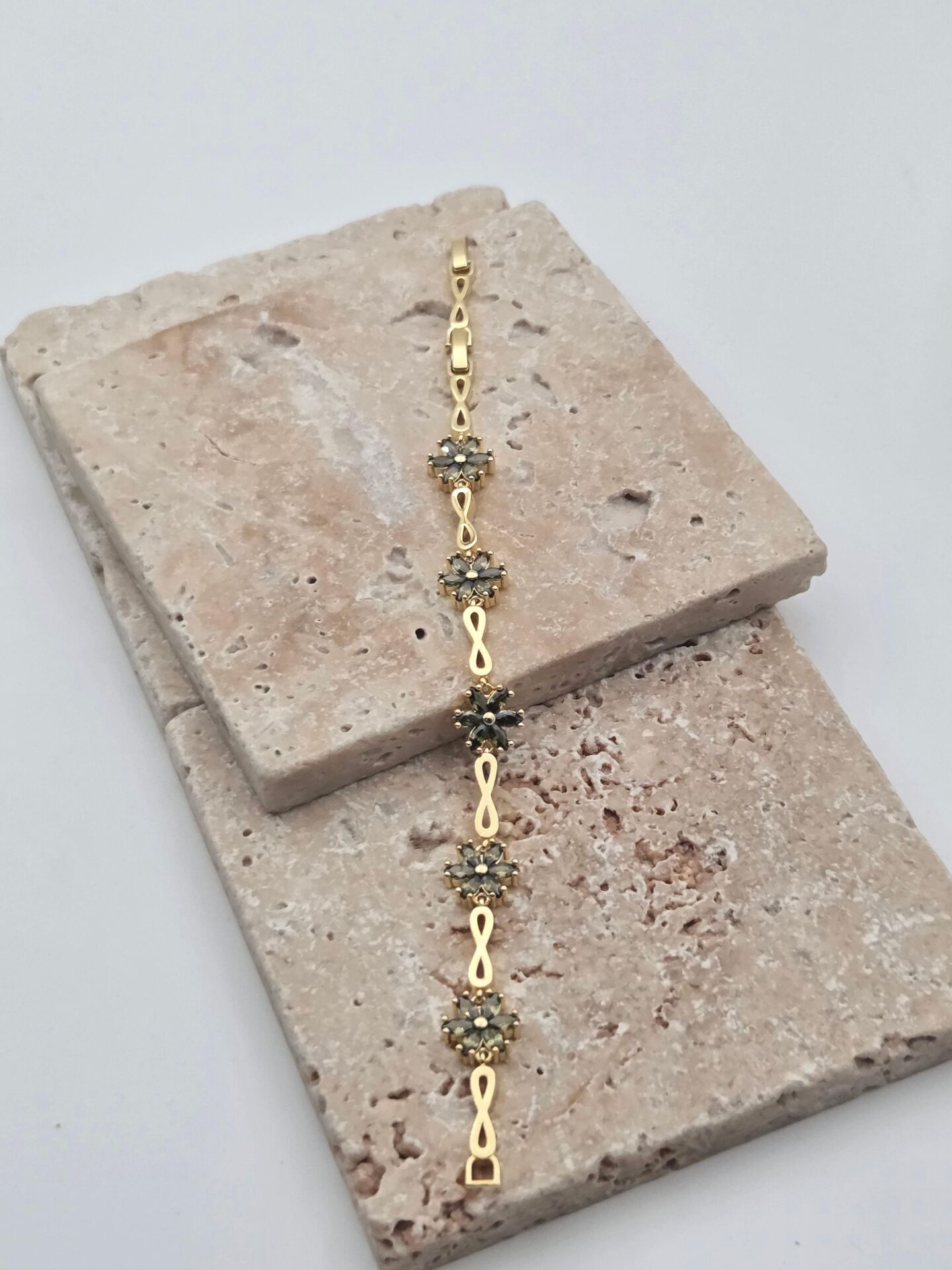 VIP Özel Seri Bileklik // BILEK-6242