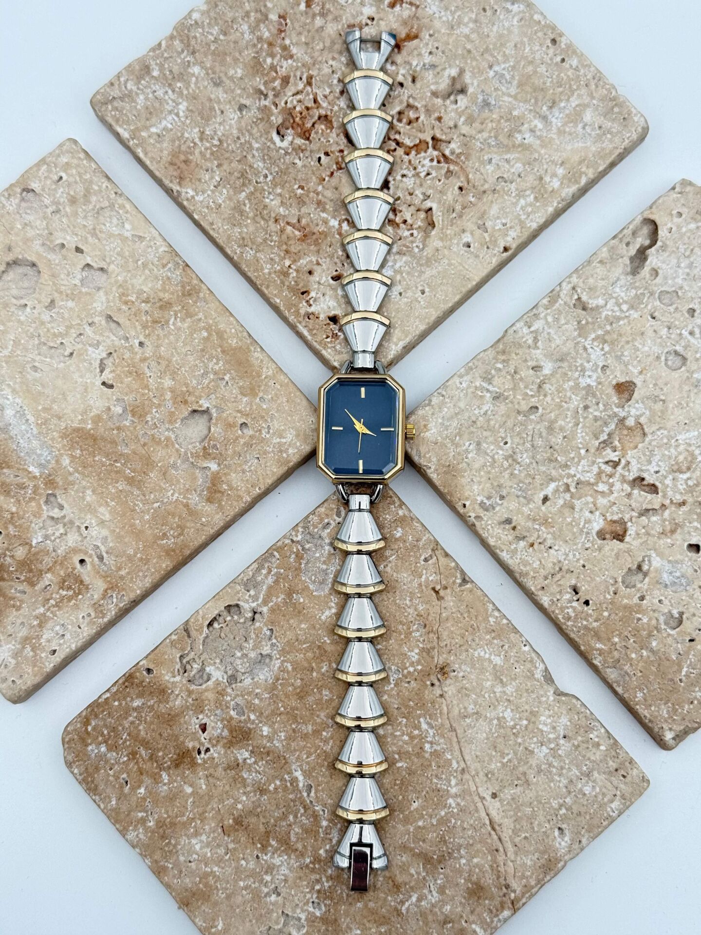 Çelik Kadın Saat // SAAT-524