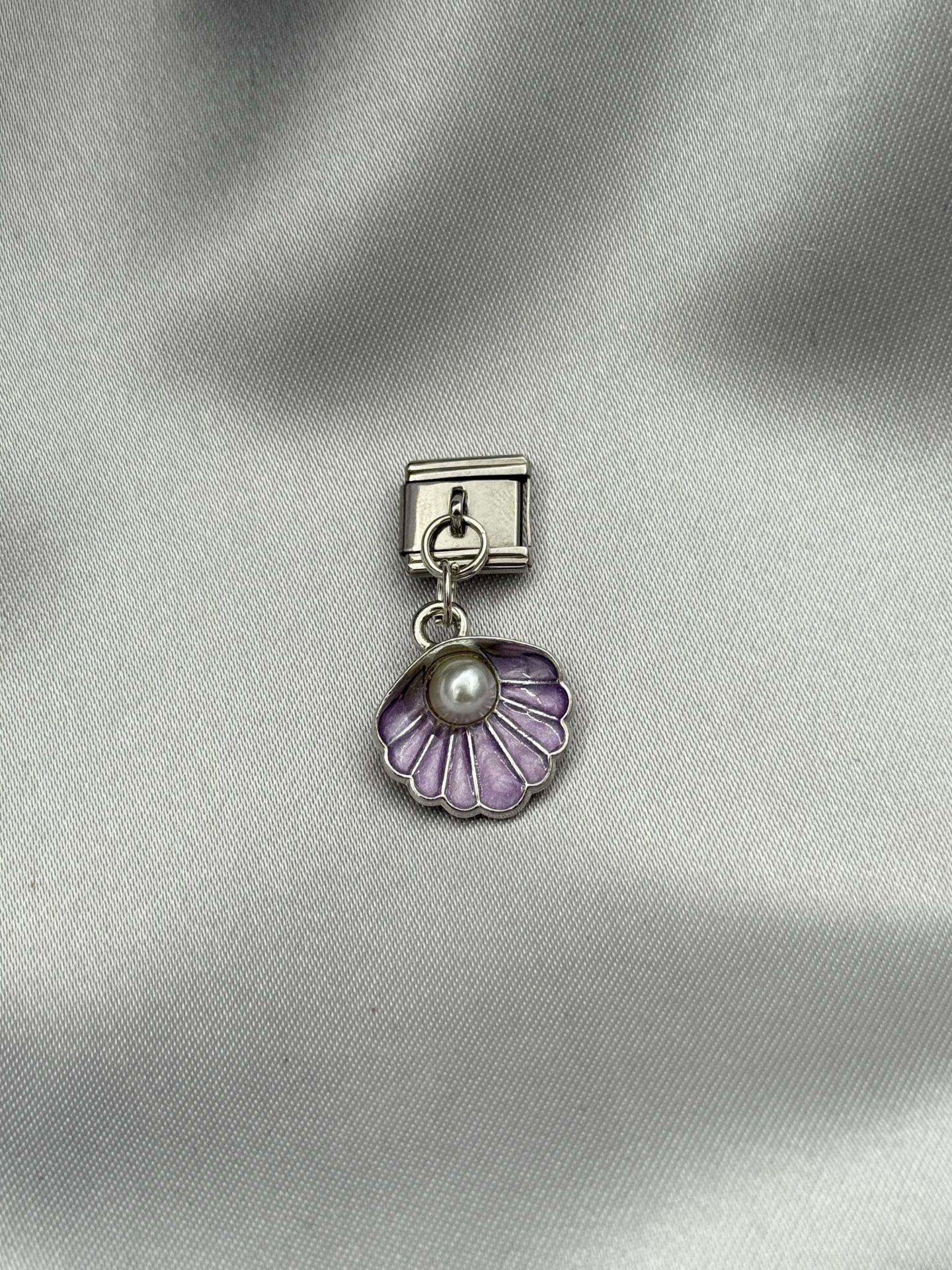 NMT Charm // CHARM-673
