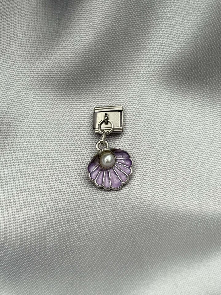 NMT Charm // CHARM-673