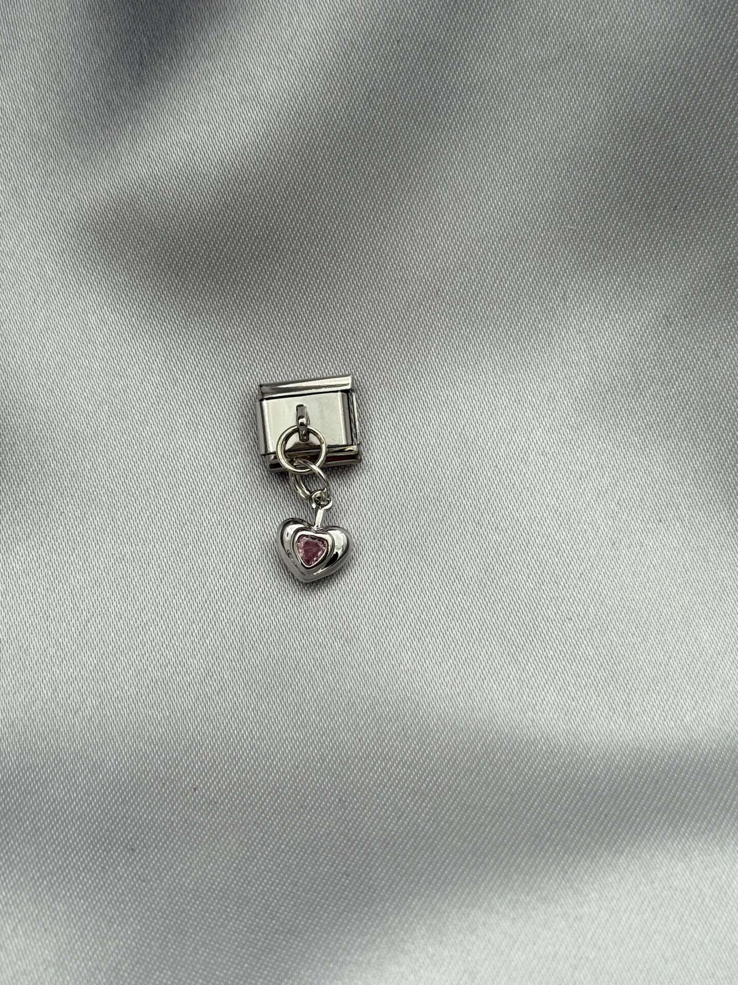 NMT Charm // CHARM-674