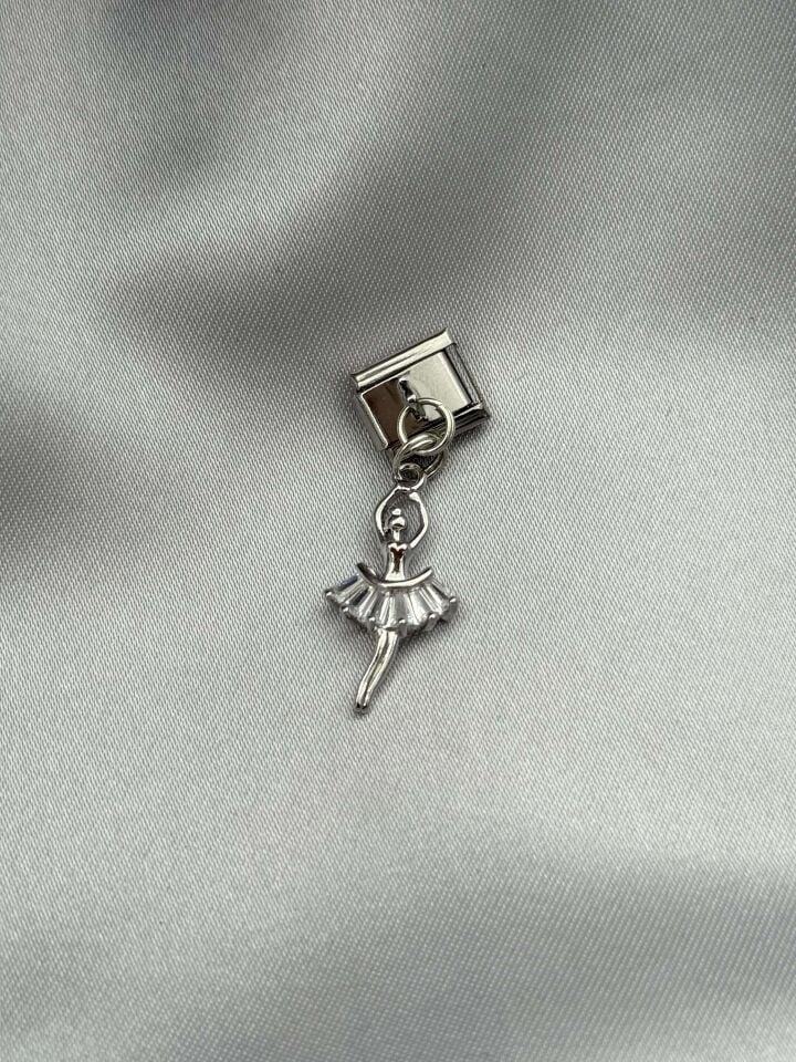 NMT Charm // CHARM-685