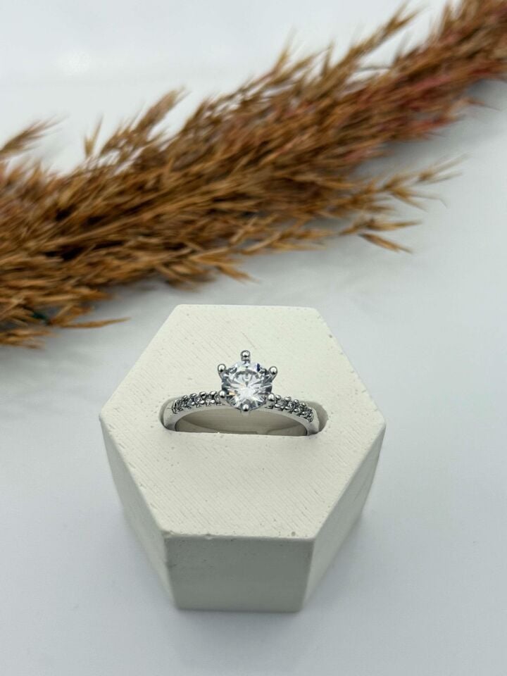 VIP Ring (Adjustable) // RING-1576
