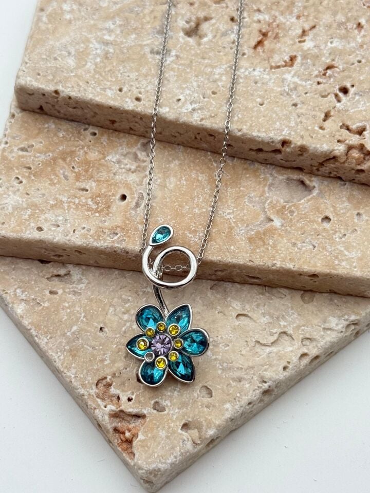 Steel Flower Necklace // NECKLACE-5636