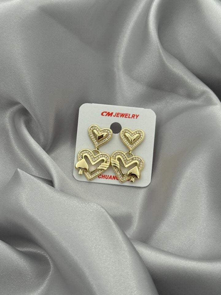 CM Küpe // CM-064