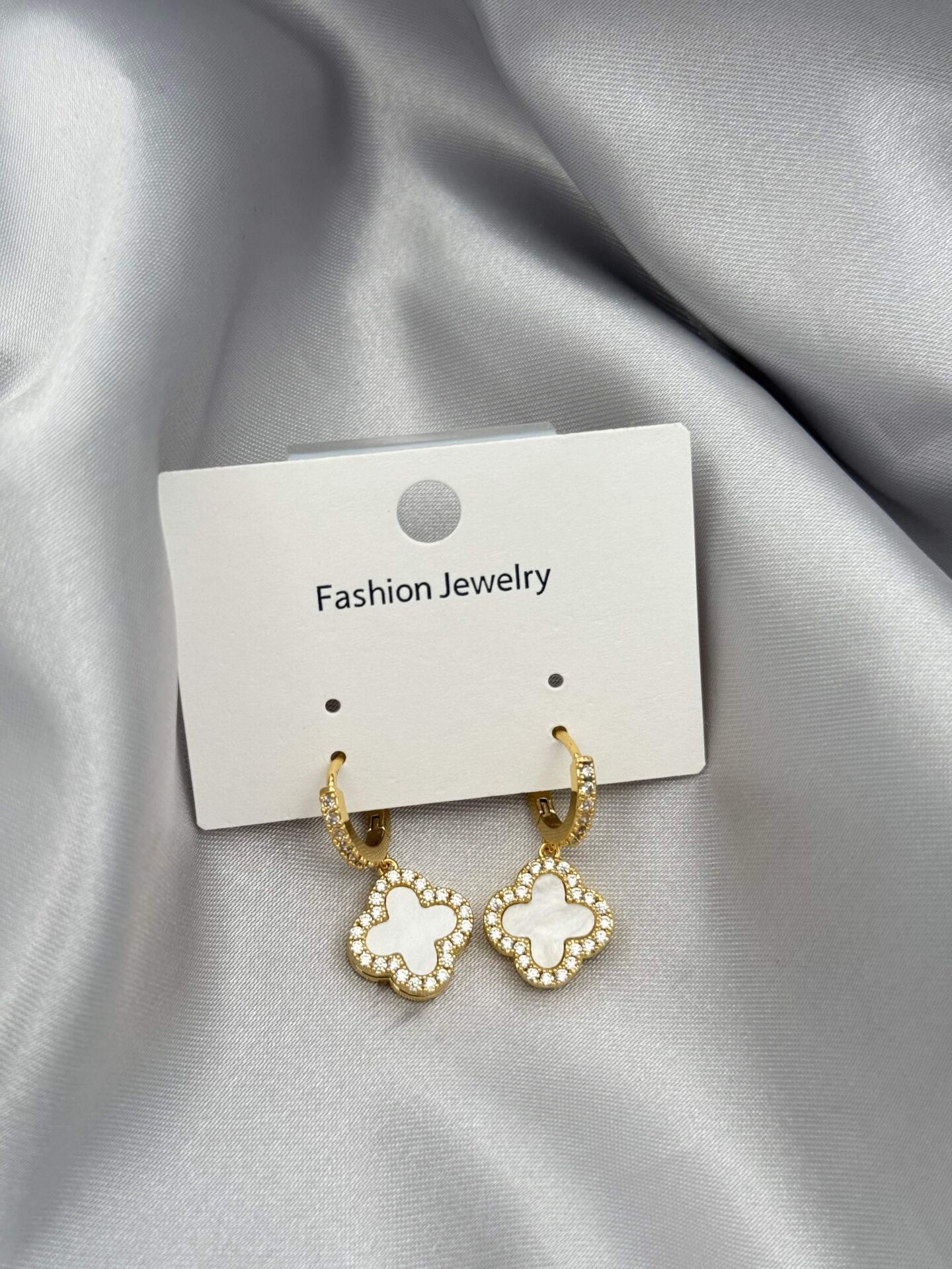 Zirkon Taşlı Rodyum Kaplama Küpe // ITHAL-3760