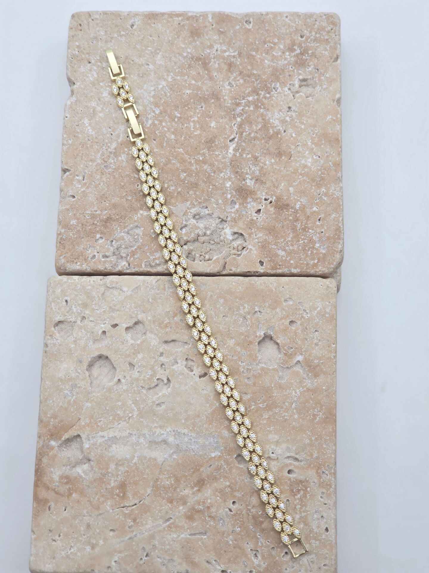 VIP Özel Seri Bileklik // BILEK-6380