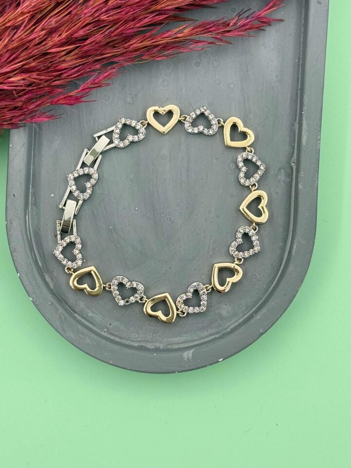 VIP Bracelet // WRIST-5004