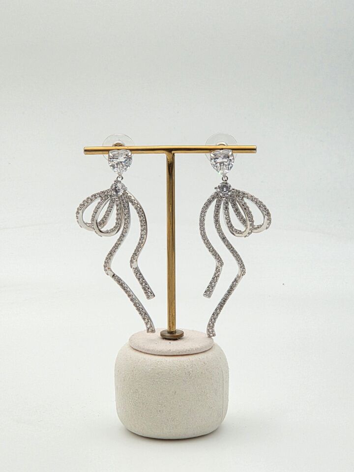 Zirkon Taşlı Rodyum Kaplama Küpe // ITHAL-3223