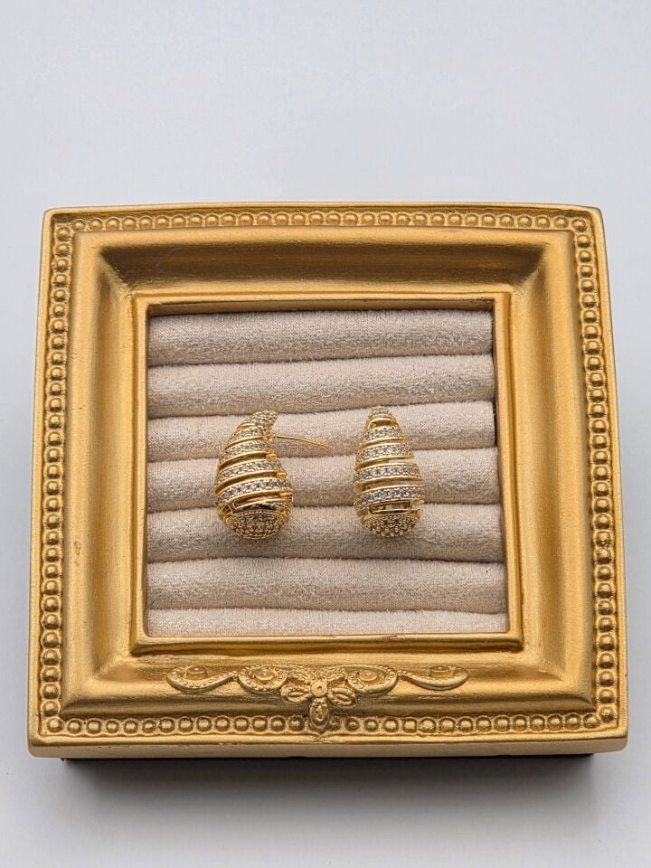 Rhodinierte Ohrringe mit Zirkonsteinen // ITHAL-3238