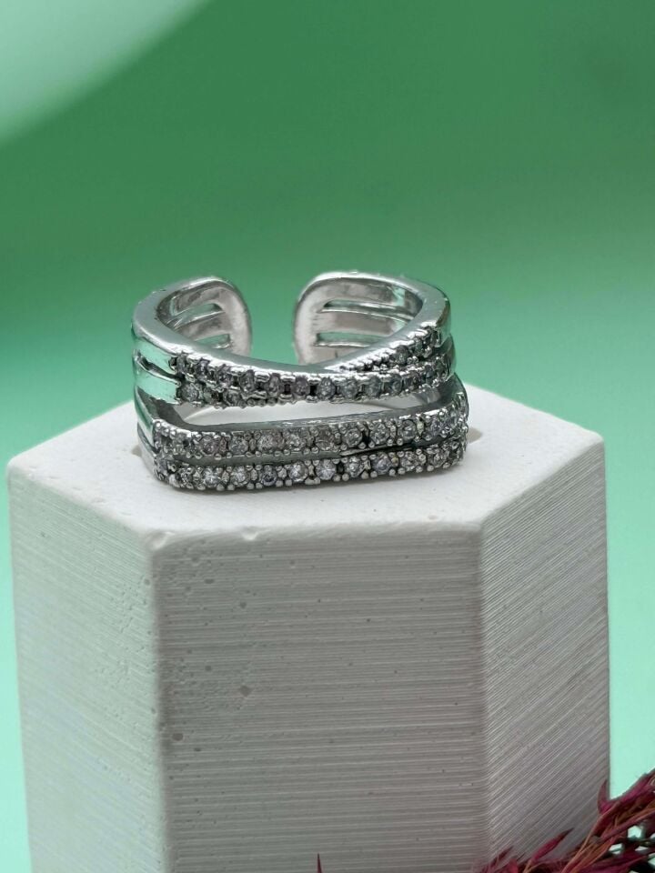 VIP Ring (Adjustable) // RING-1710