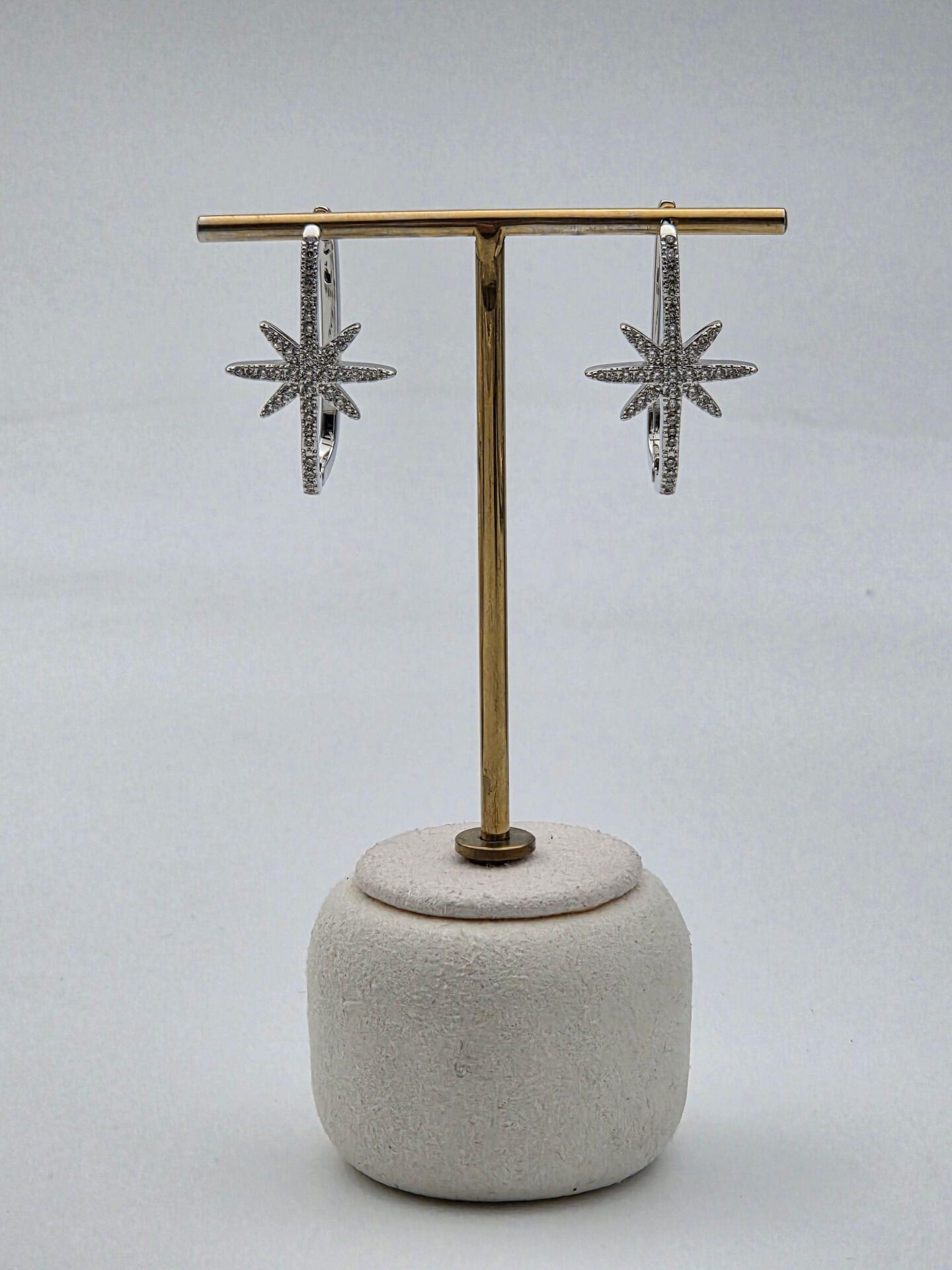 Zirkon Taşlı Rodyum Kaplama Küpe // ITHAL-3255