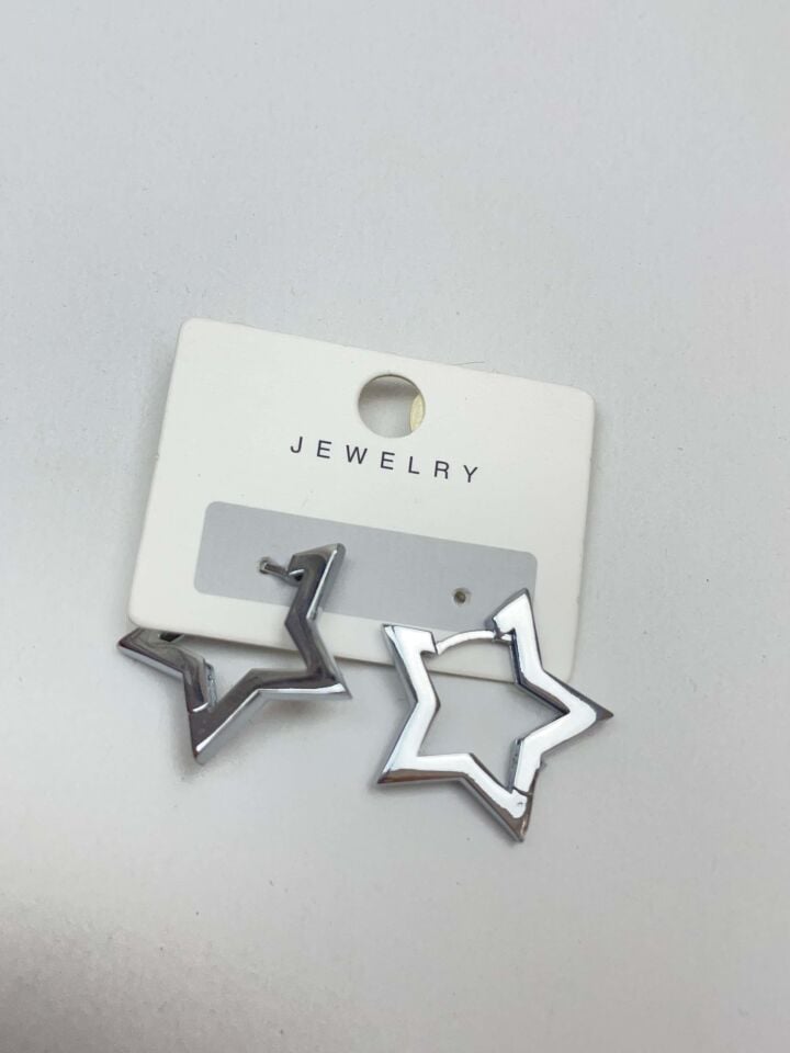 VIP Earring // K-ITH-969