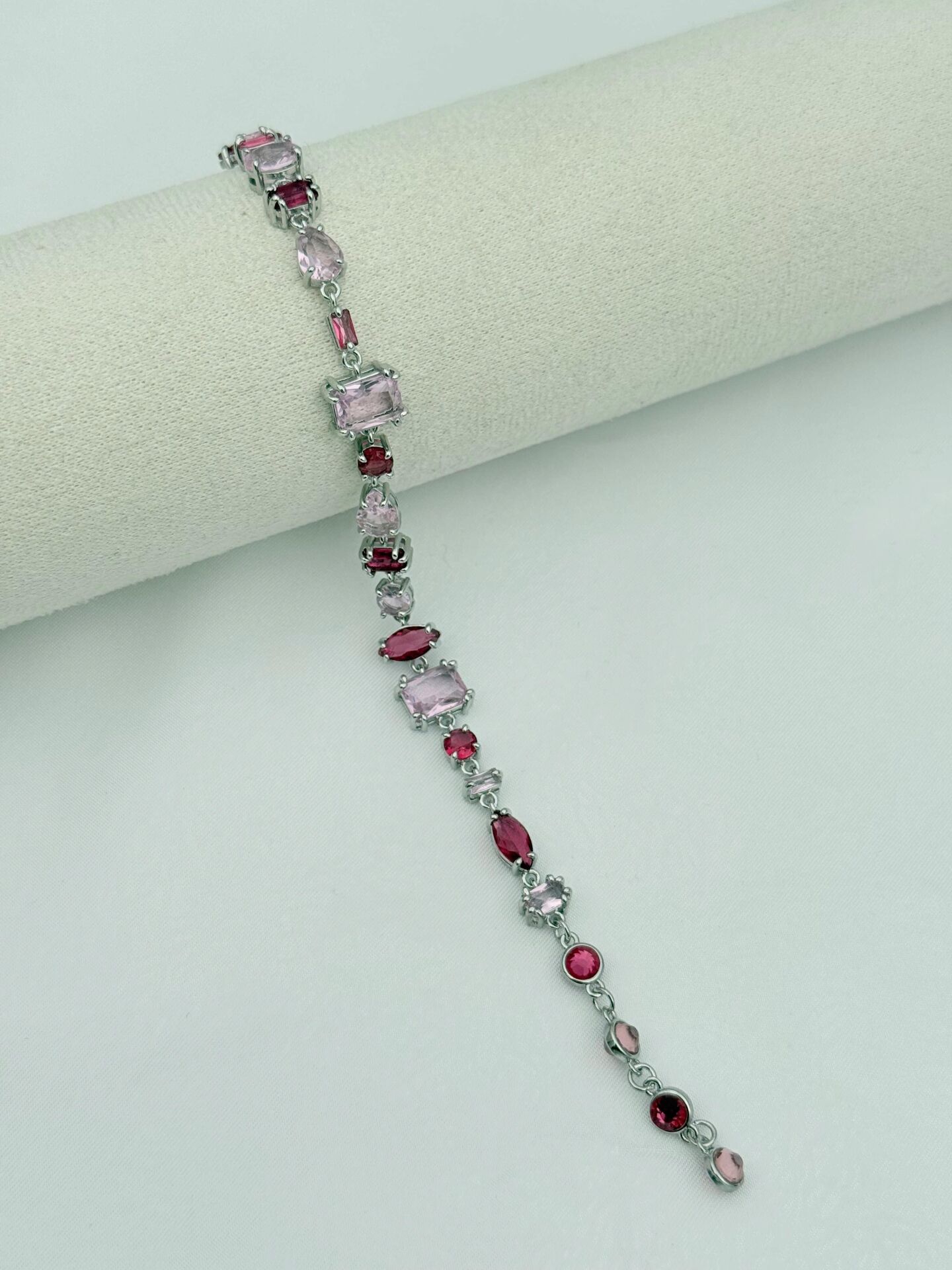 Gema Bileklik // BILEK-7102