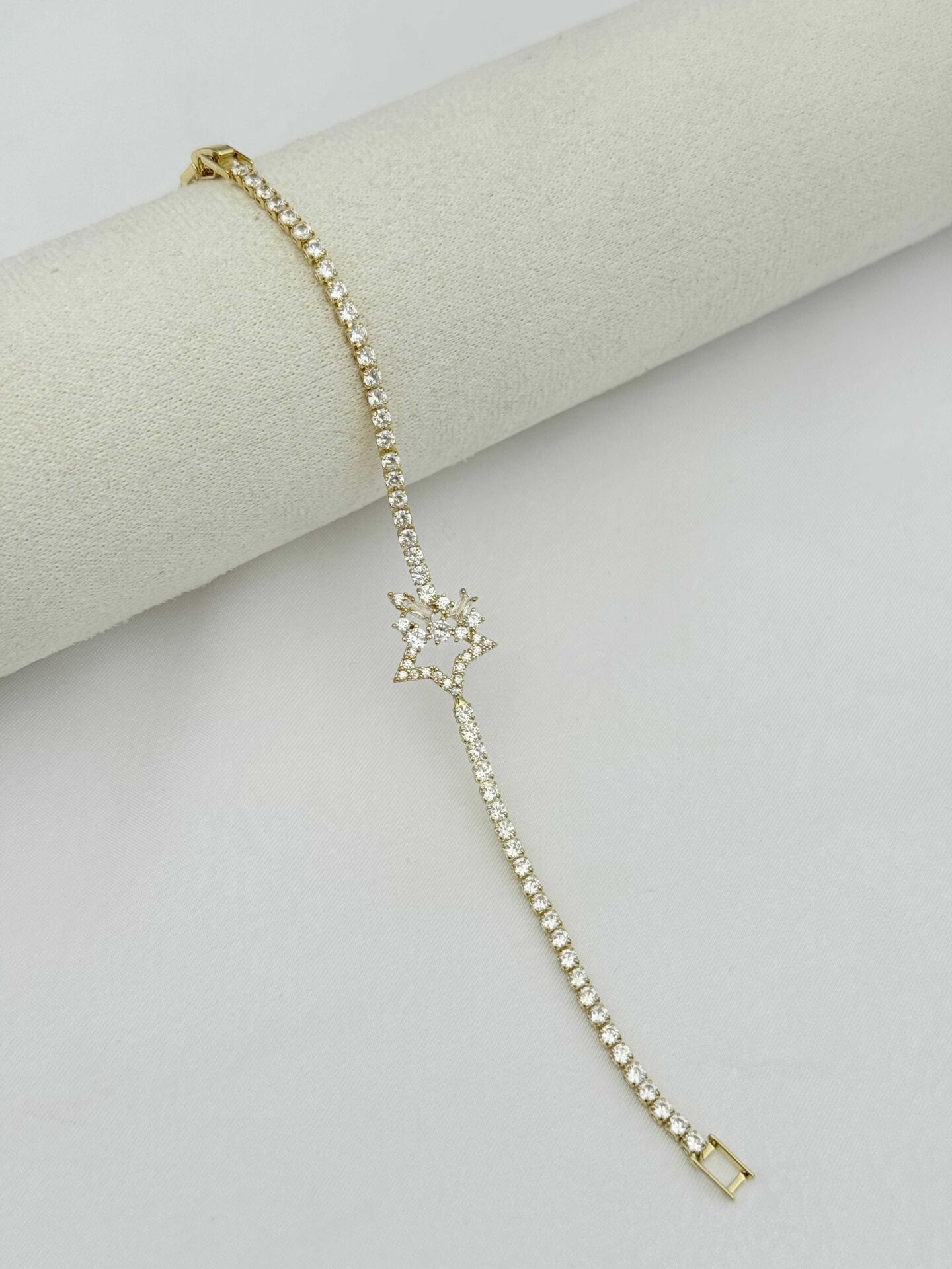 Çelik Motifli Su Yolu Bileklik // BILEK-7105