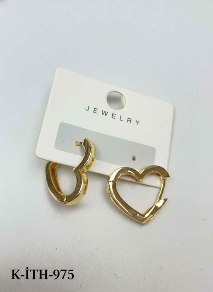 VIP Earring // K-ITH-975