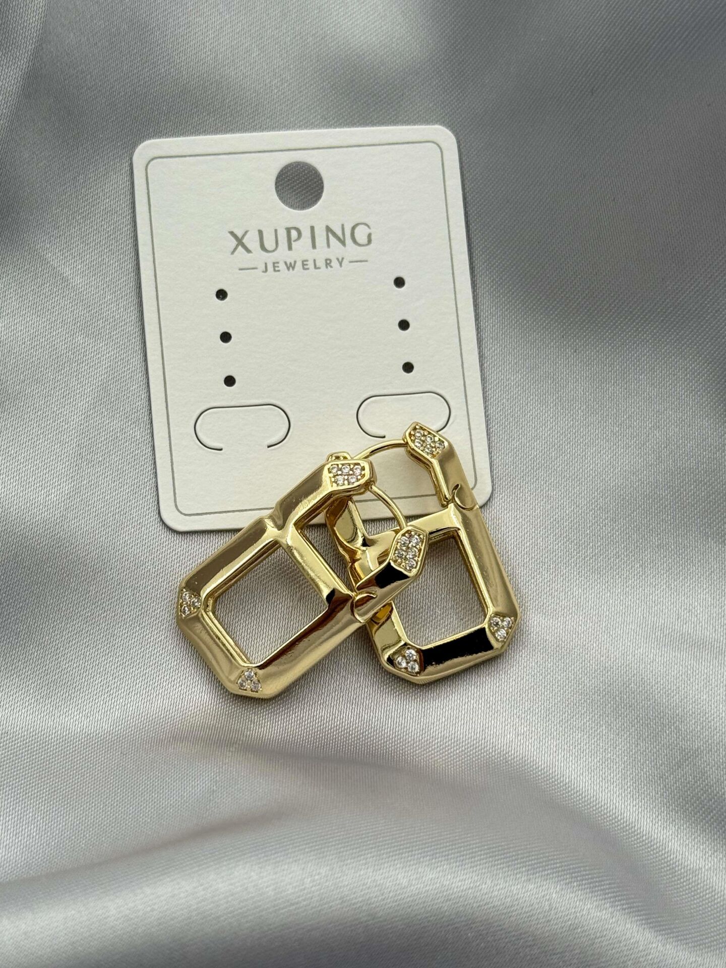 XUPING Earring // K-XU-1709