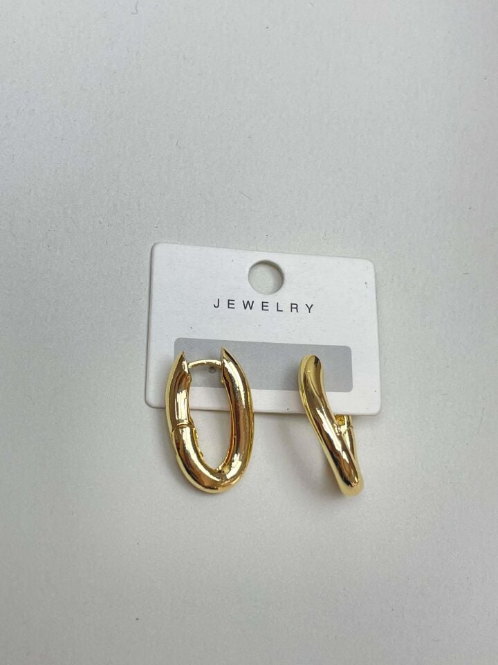 VIP Earring // K-ITH-979