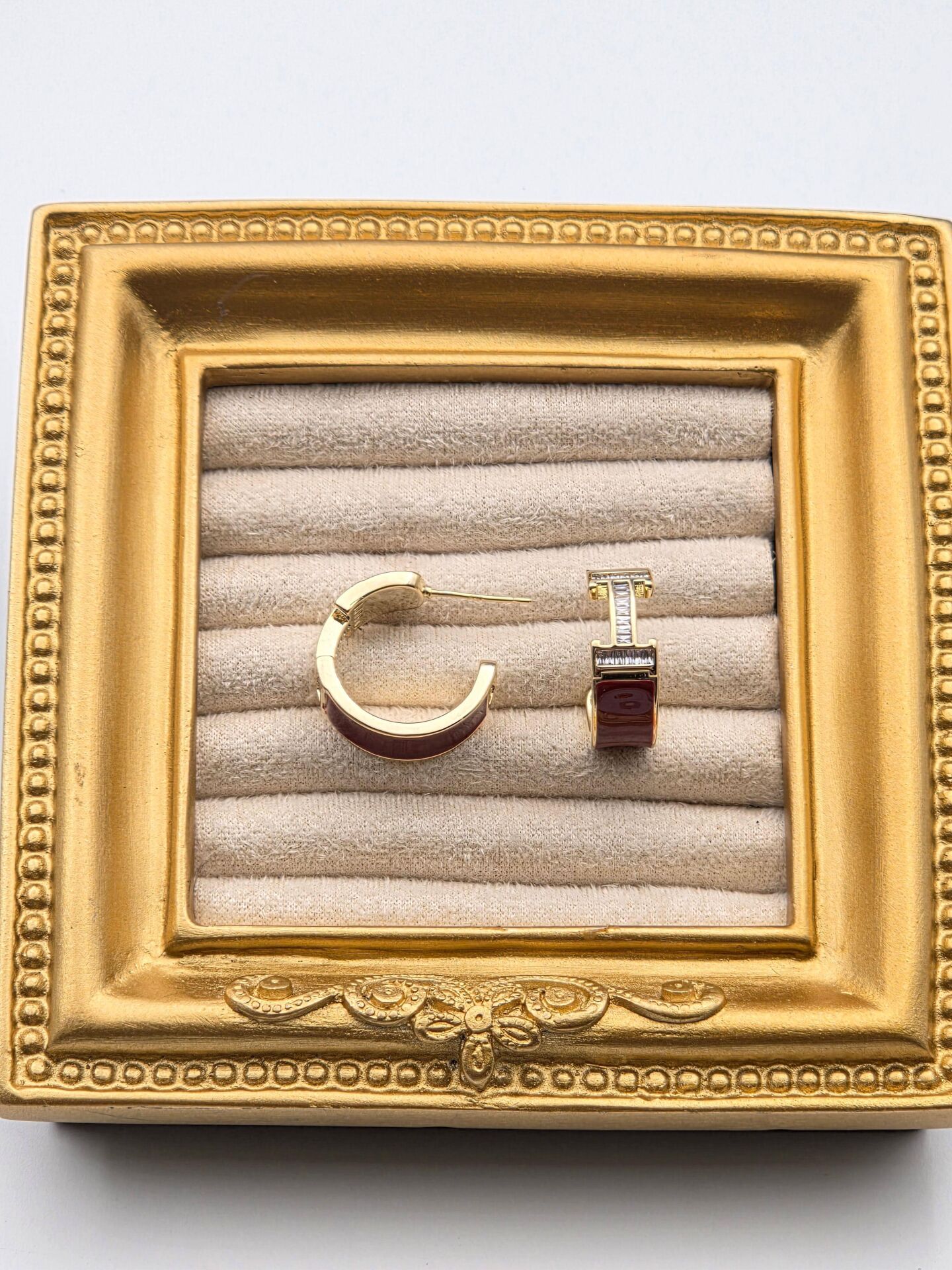 Zirkon Taşlı Rodyum Kaplama Küpe // ITHAL-3270