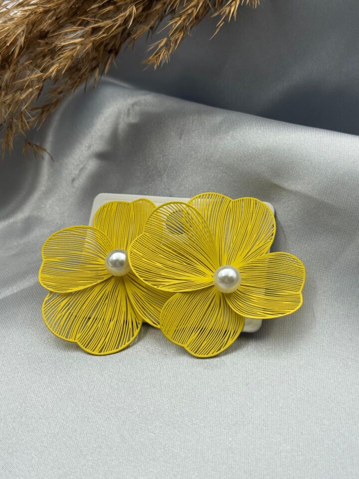 VIP Earring // IMPORT-3153