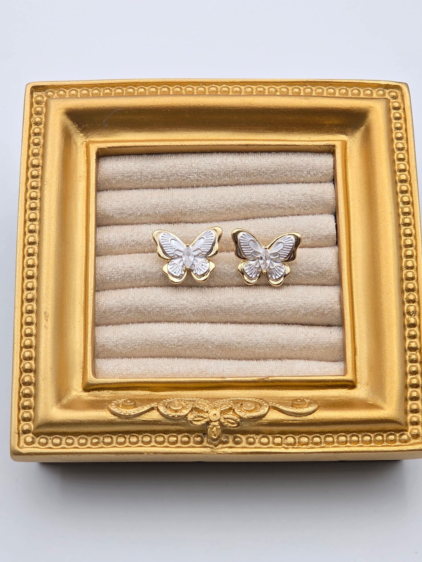 Zirkon Taşlı Rodyum Kaplama Küpe // ITHAL-3275