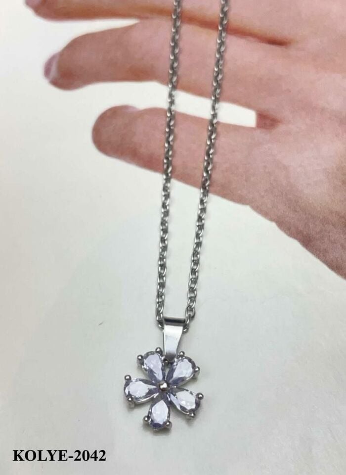 Steel Necklace // NECKLACE-2042