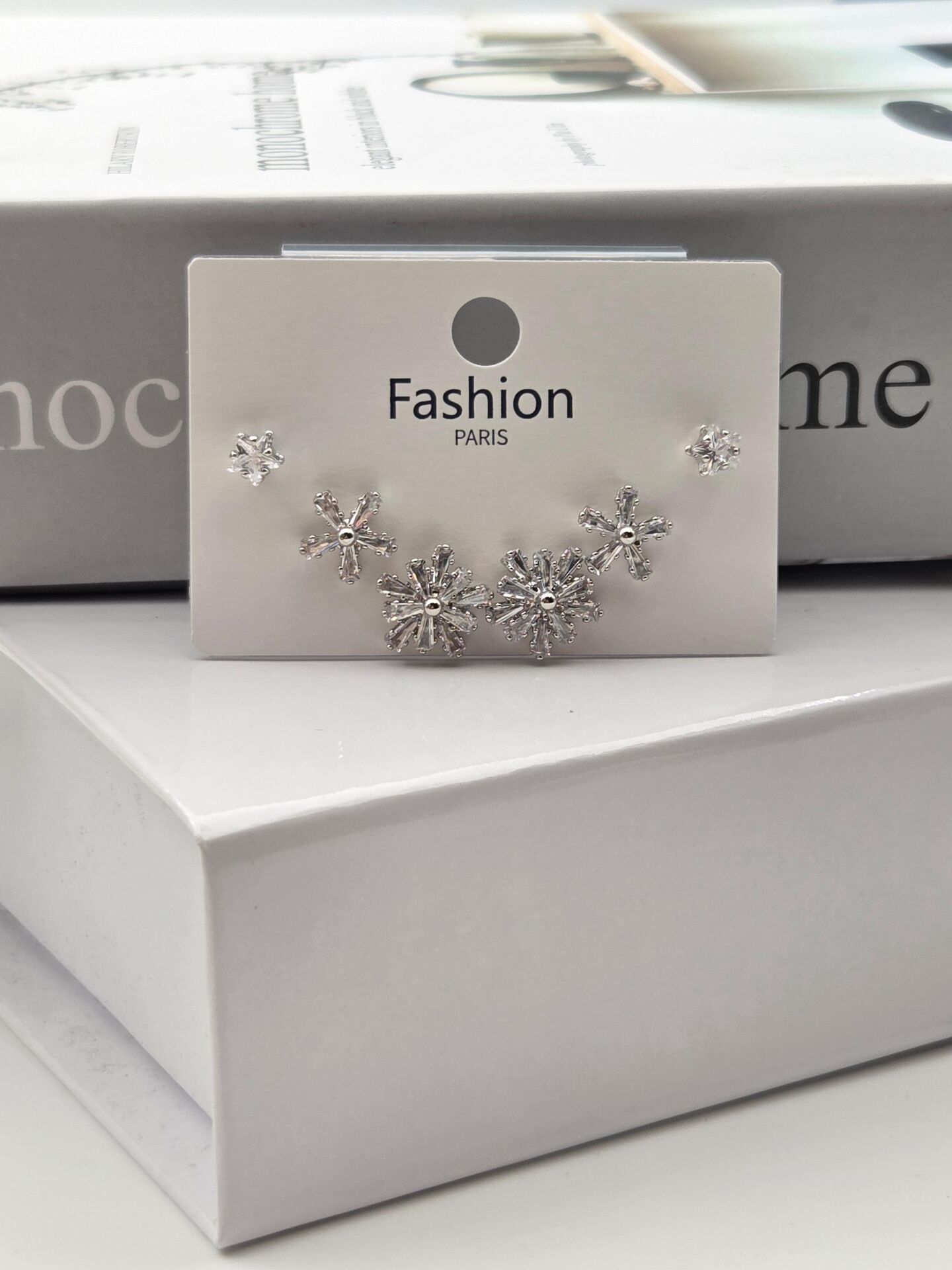 Zirkon Taşlı Gümüş İğne 6'lı Figür Küpe // ITHAL-3314