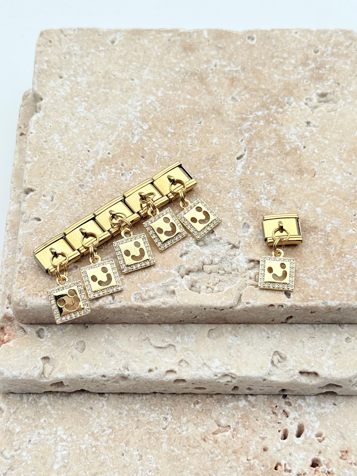 NMT-Anhänger // CHARM-1096