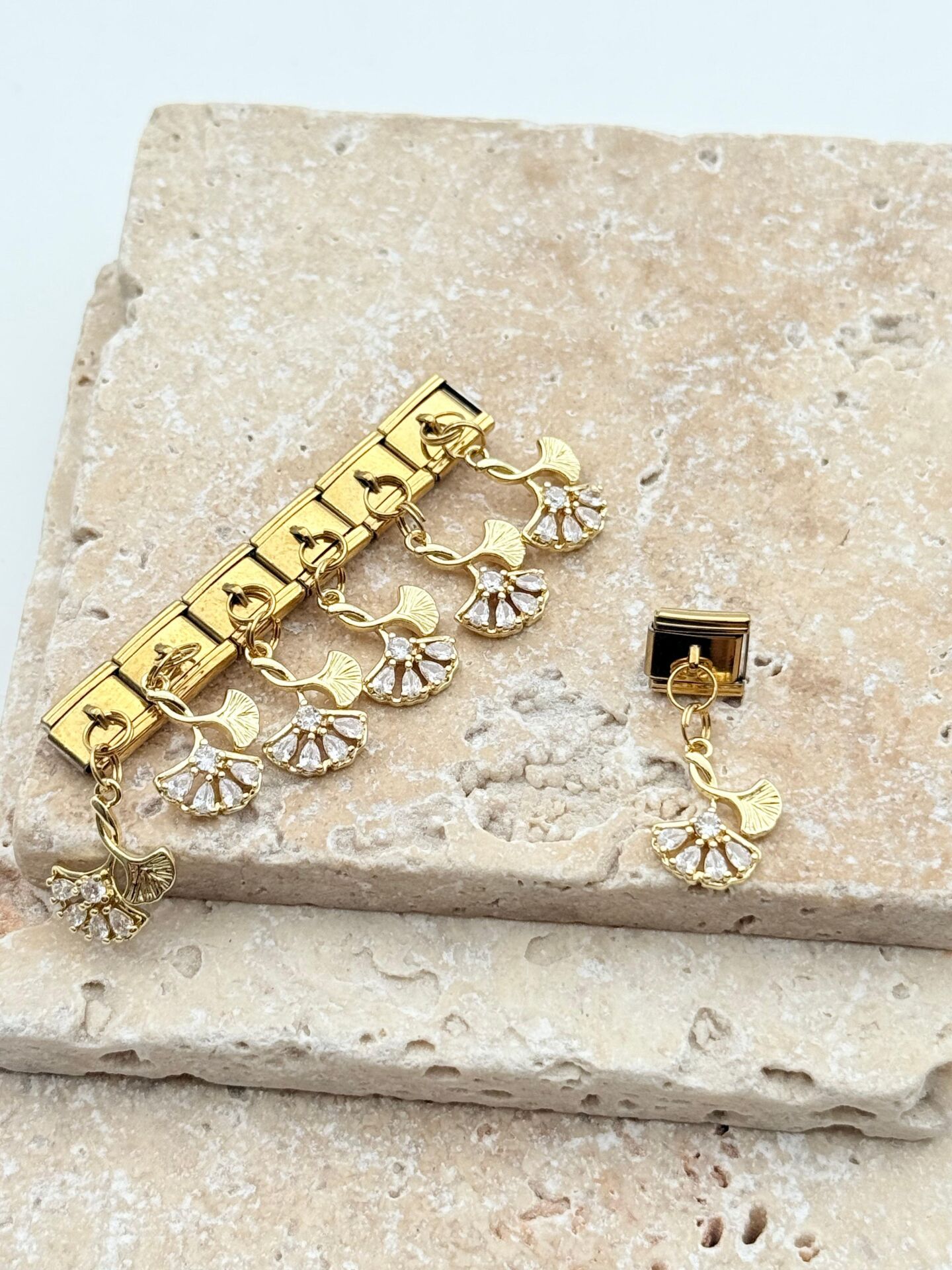 NMT Charm // CHARM-1099