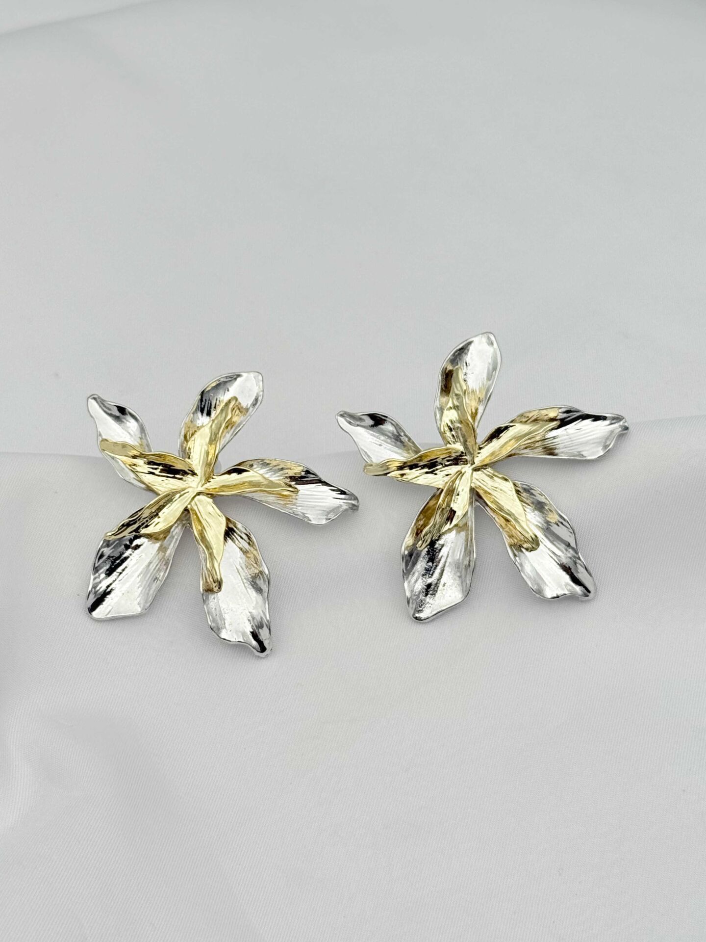 VIP Z*RA Küpe // ITHAL-3930