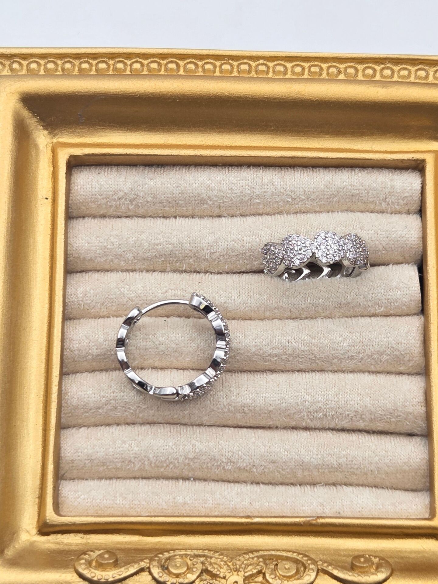 Çelik Küpe // KÜPE-3927