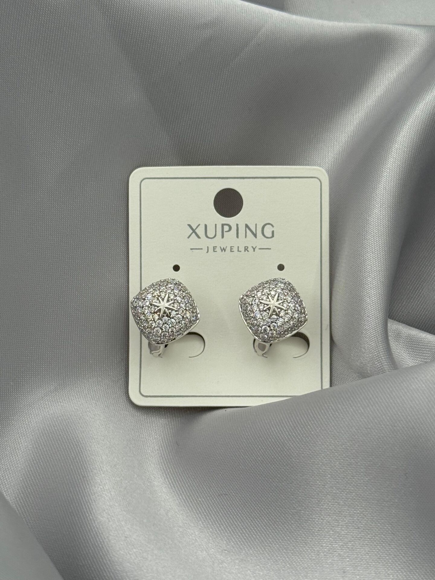 XUPING Earring // K-XU-1808