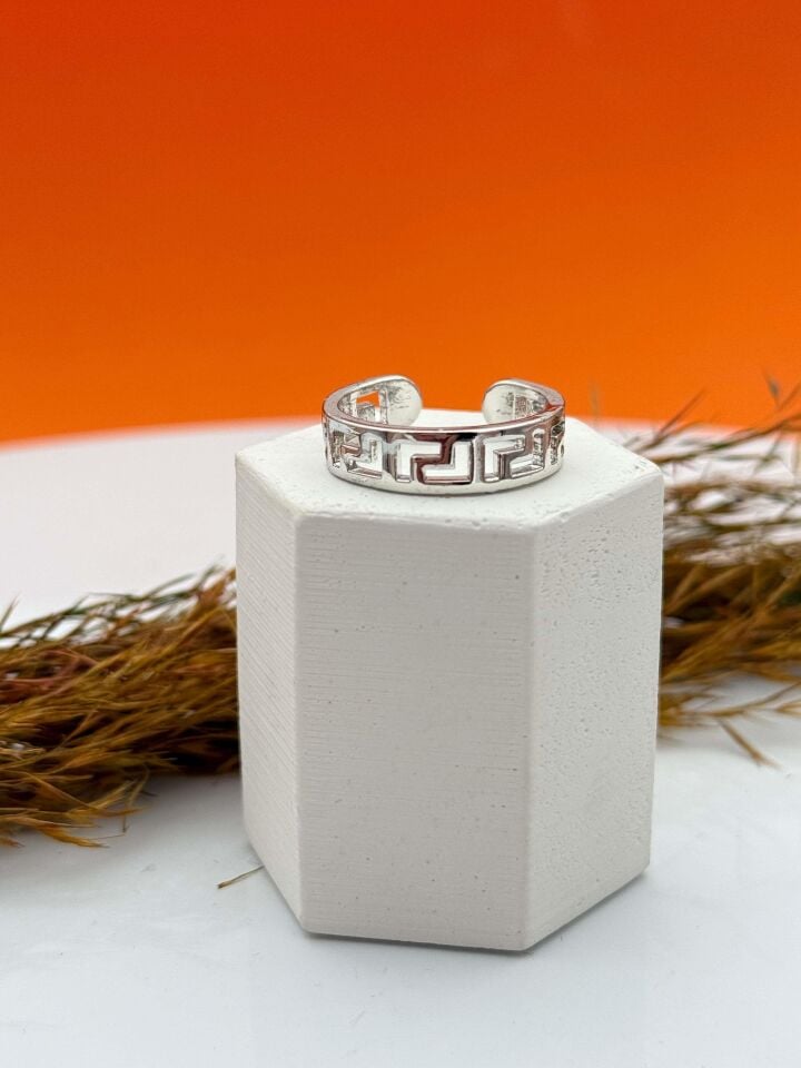 VIP Ring (Adjustable) // RING-1491