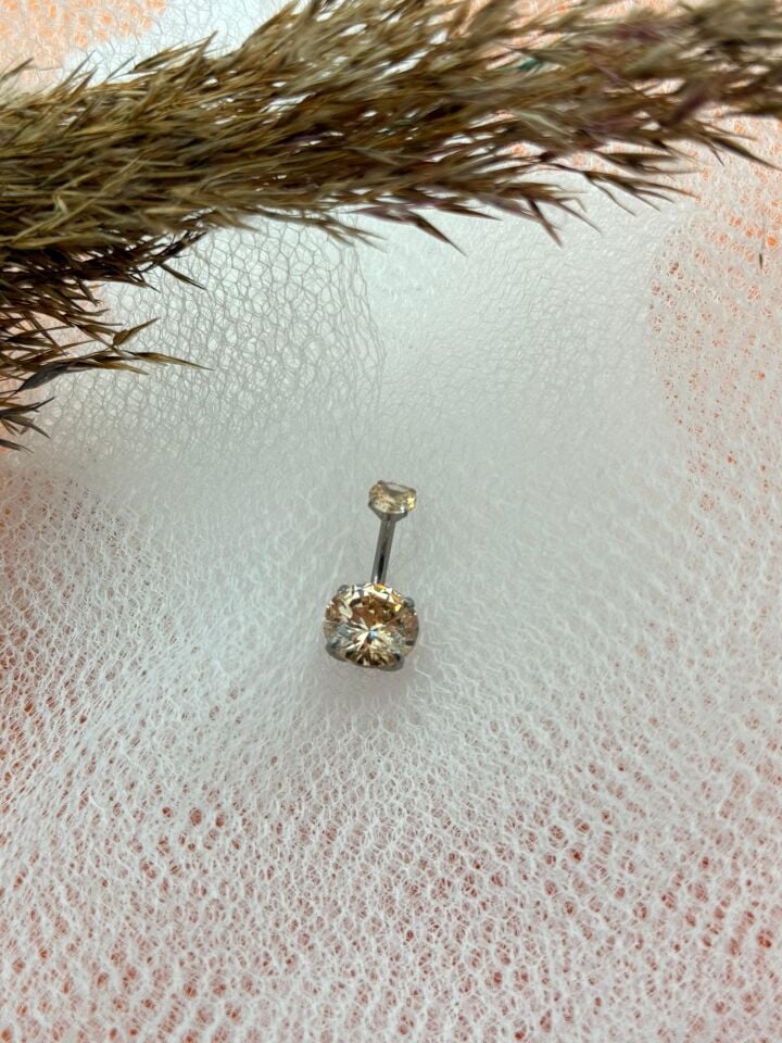 Bauchnabelpiercing aus Stahl // TRAG-176