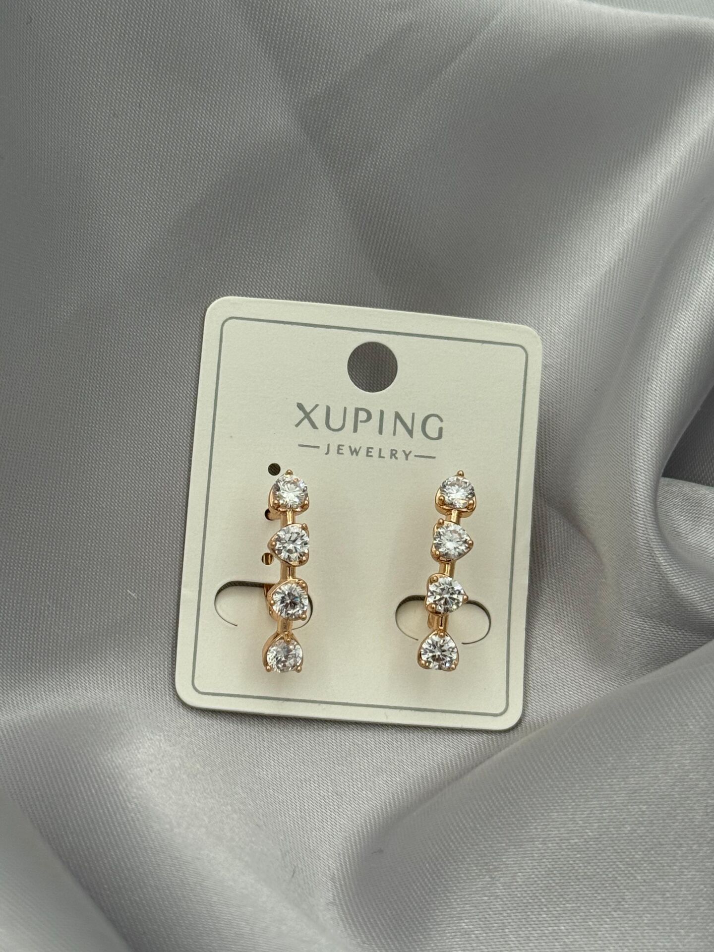 XUPING Earring // K-XU-1842