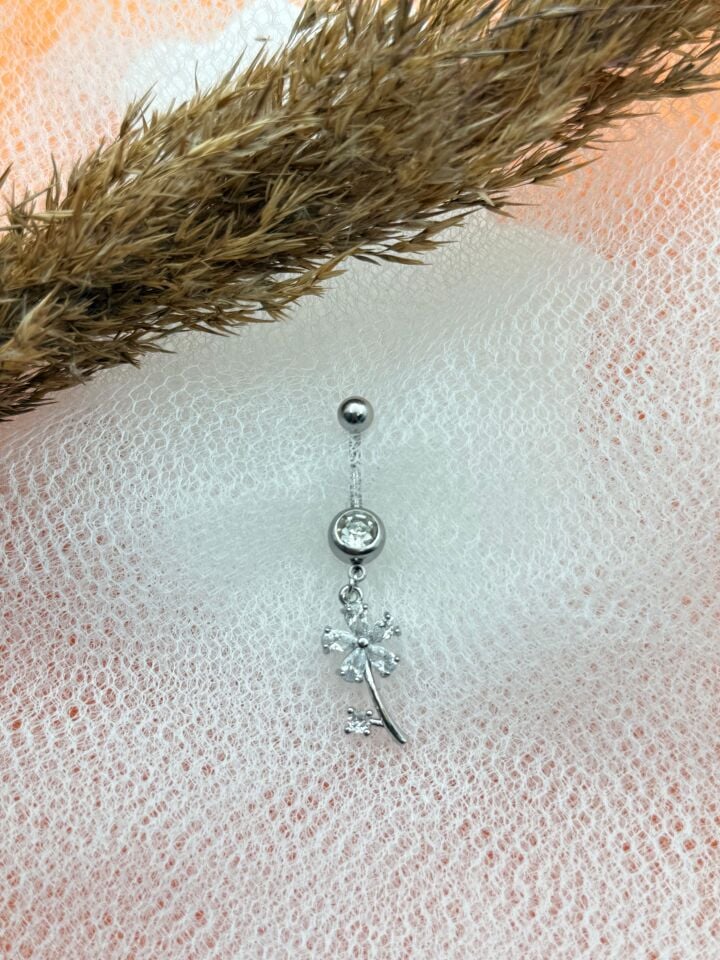 Bauchnabelpiercing aus Stahl // TRAG-178