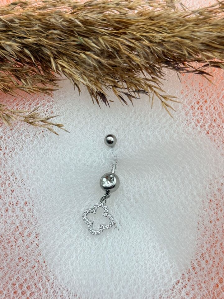 Bauchnabelpiercing aus Stahl // TRAG-187