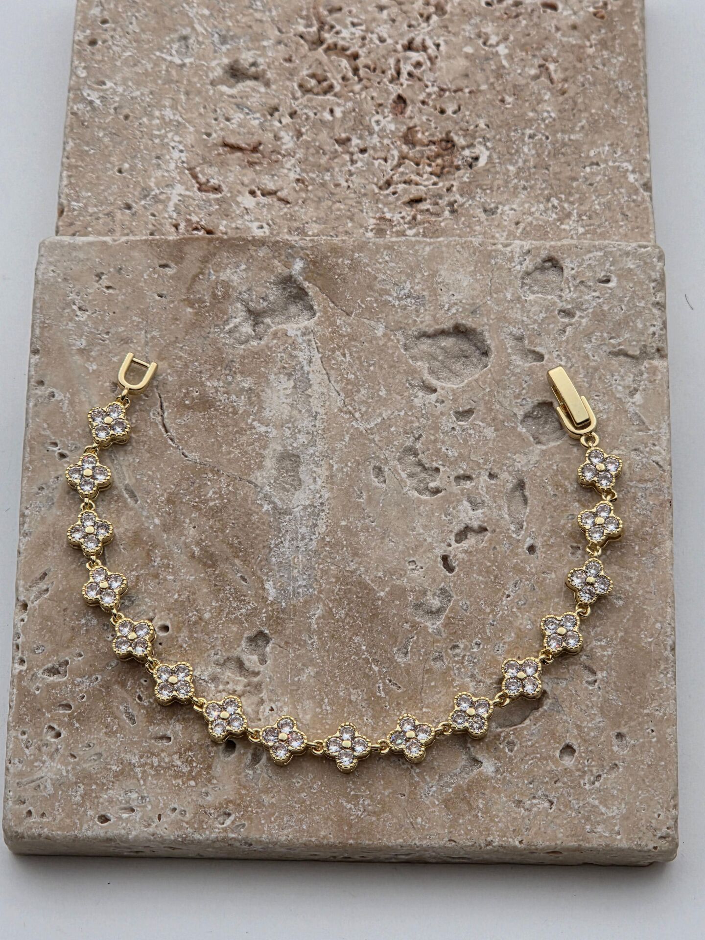 14K Su Yolu Yonca Bileklik // BILEK-6135