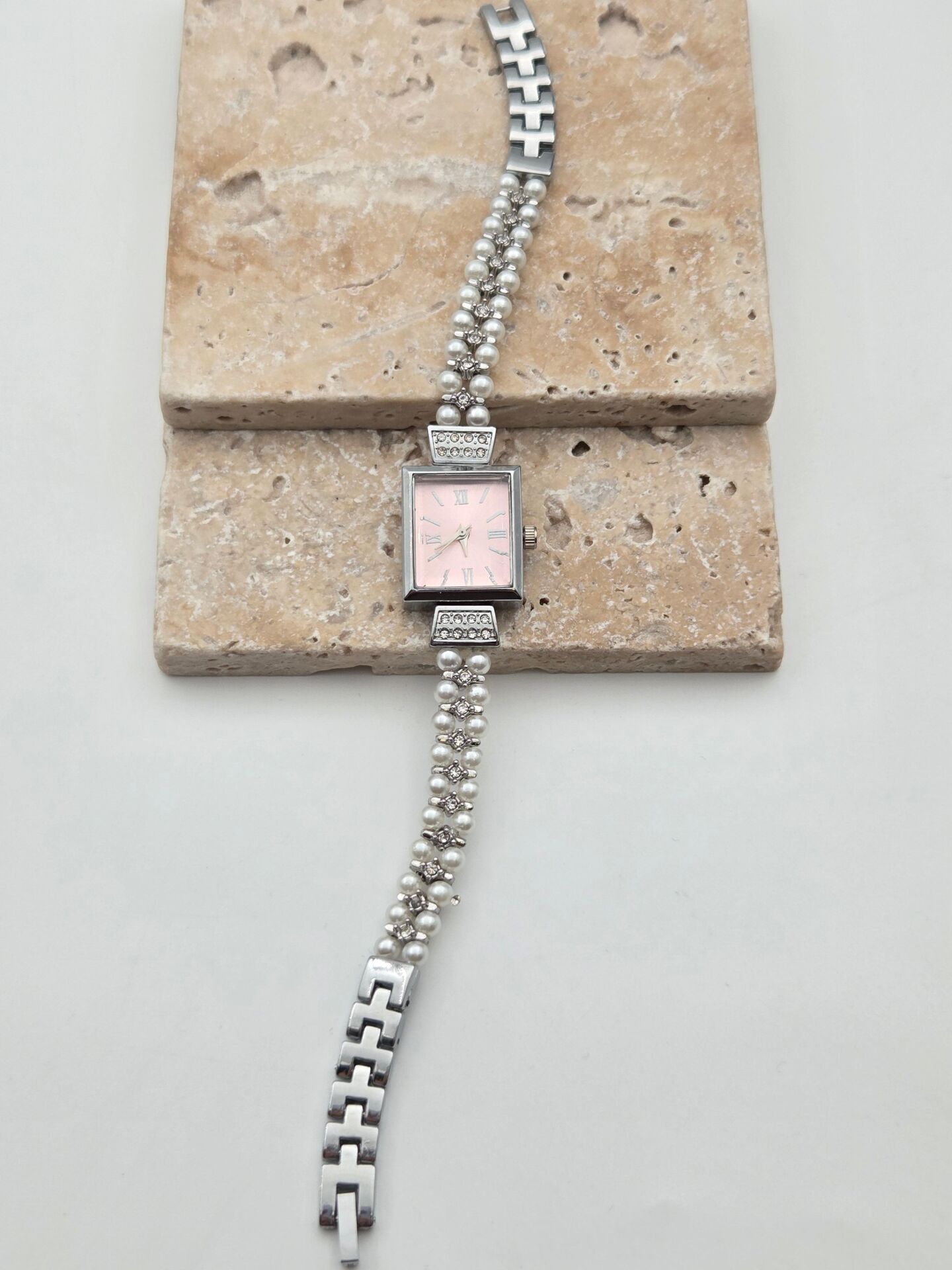 Stahluhr // CLOCK-232