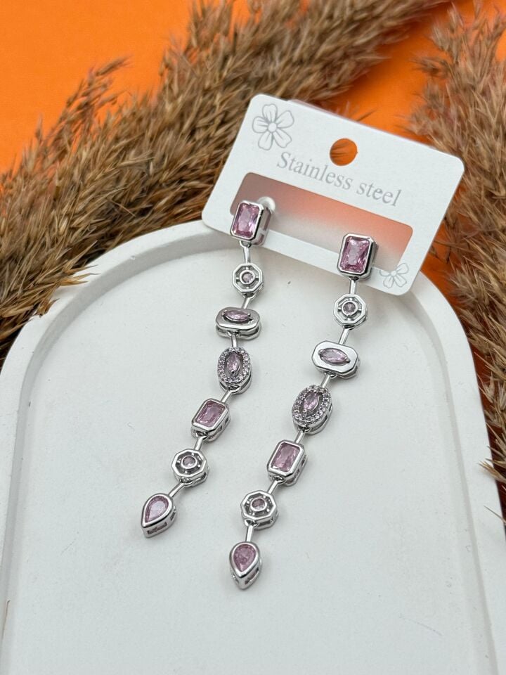 Y Model Earring // EARRINGS-3760