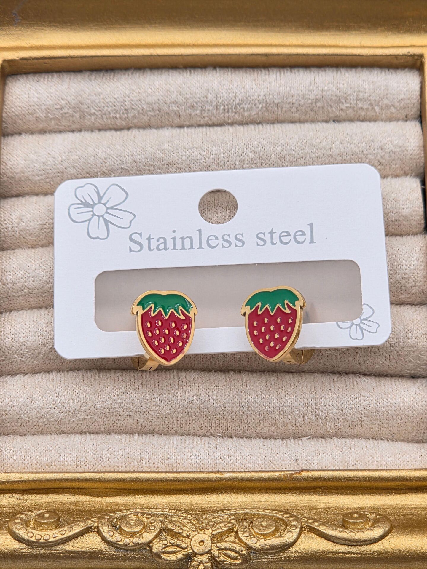 Cerrahi Çelik Çocuk Küpesi // KÜPE-4030