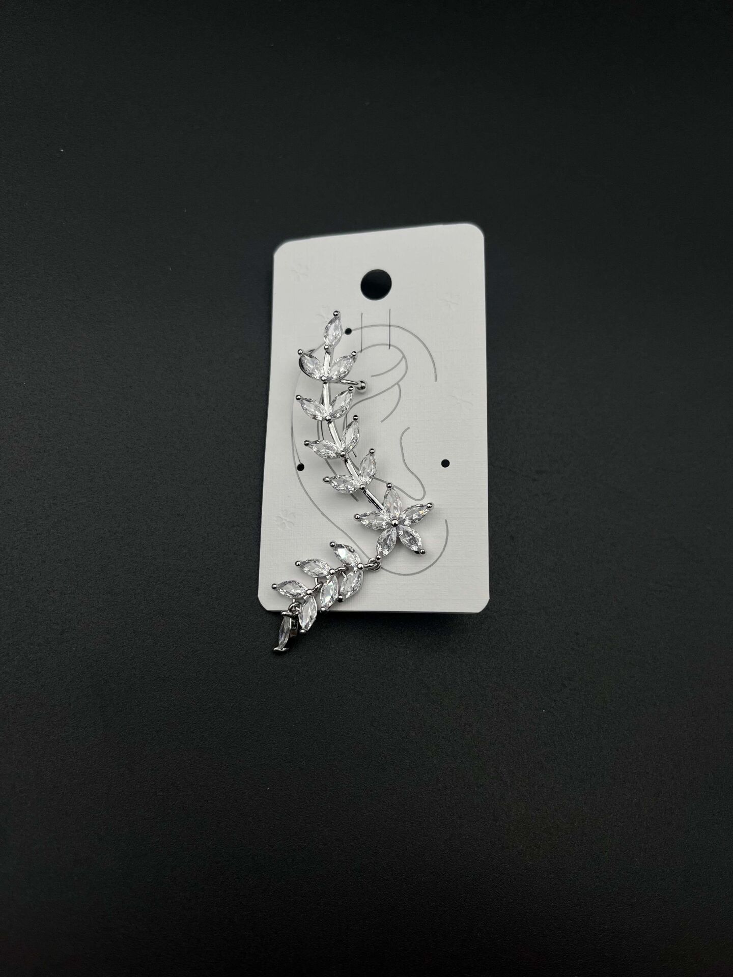 EARCUFF // EARCUFF-438